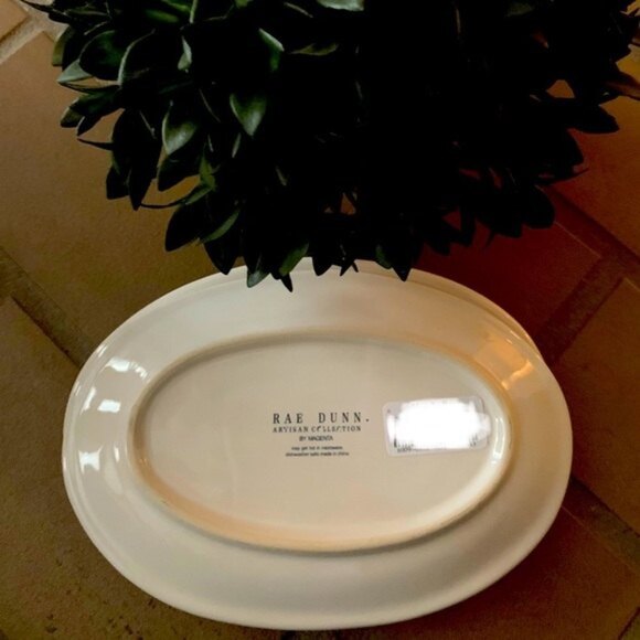 Rae Dunn‎ Script Font Snack Oval Plate - Picture 3 of 3